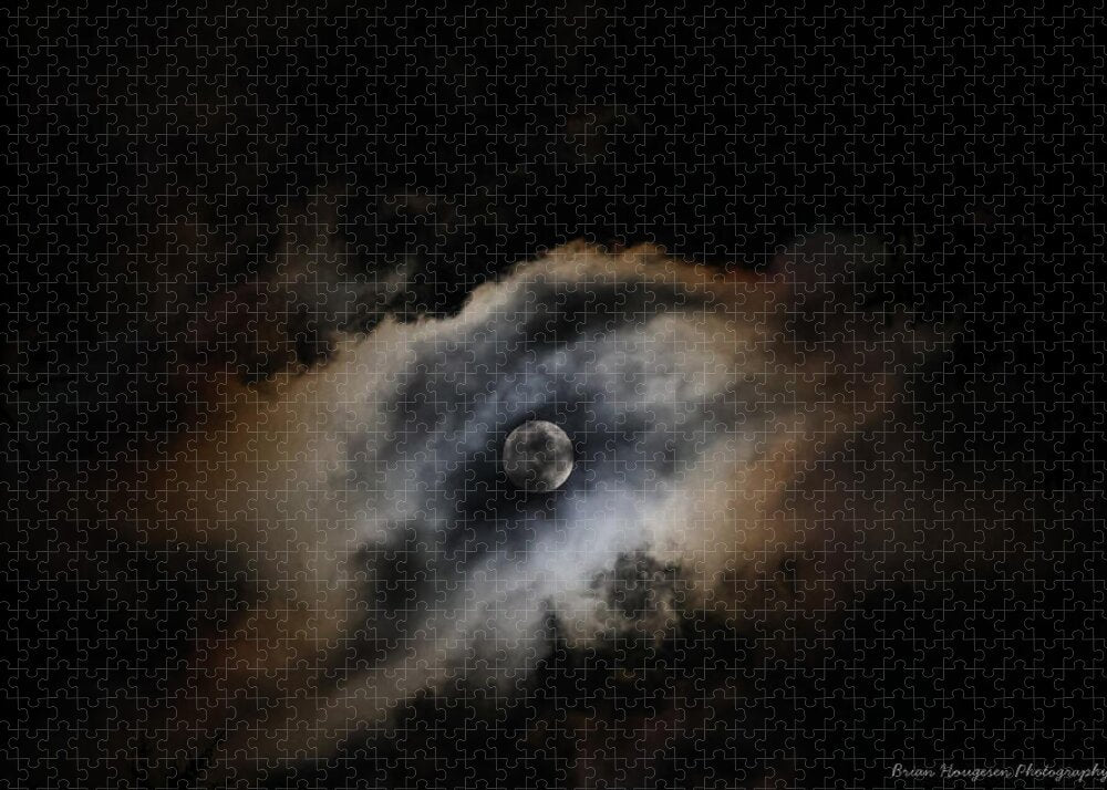 Moon in the clouds - Puzzle