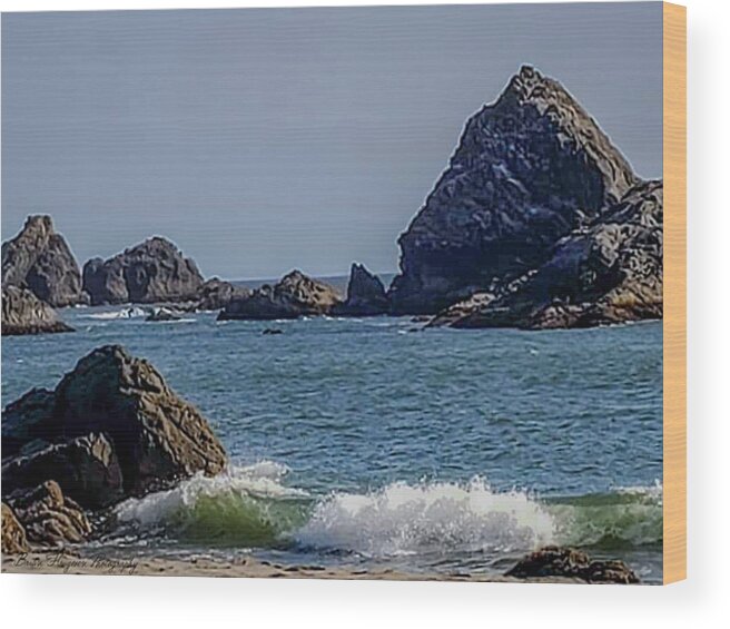Waves hitting the shore - Wood Print