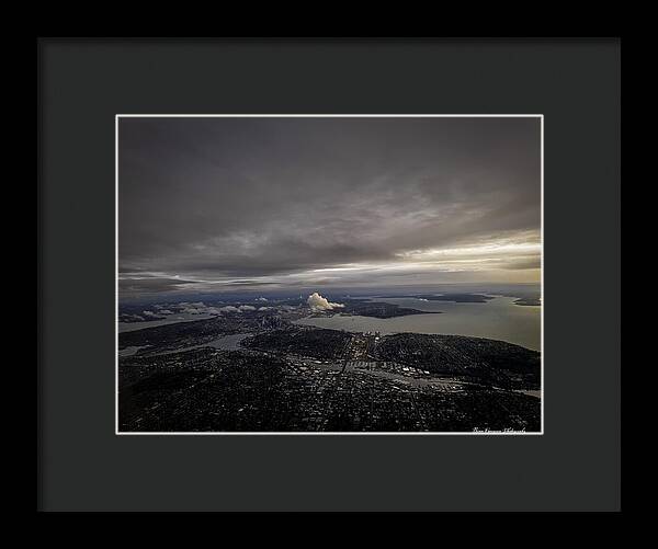 Above the city - Framed Print