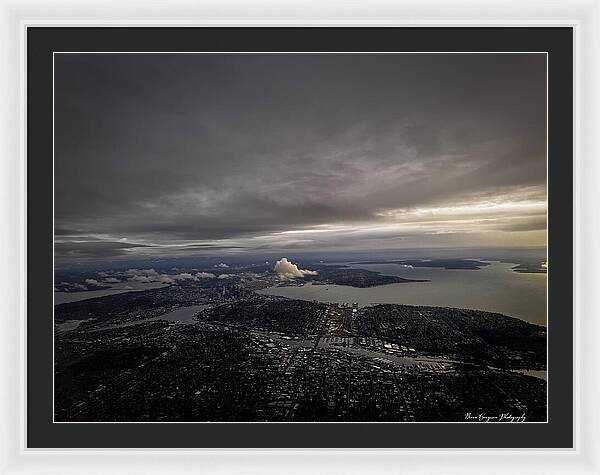 Above the city - Framed Print