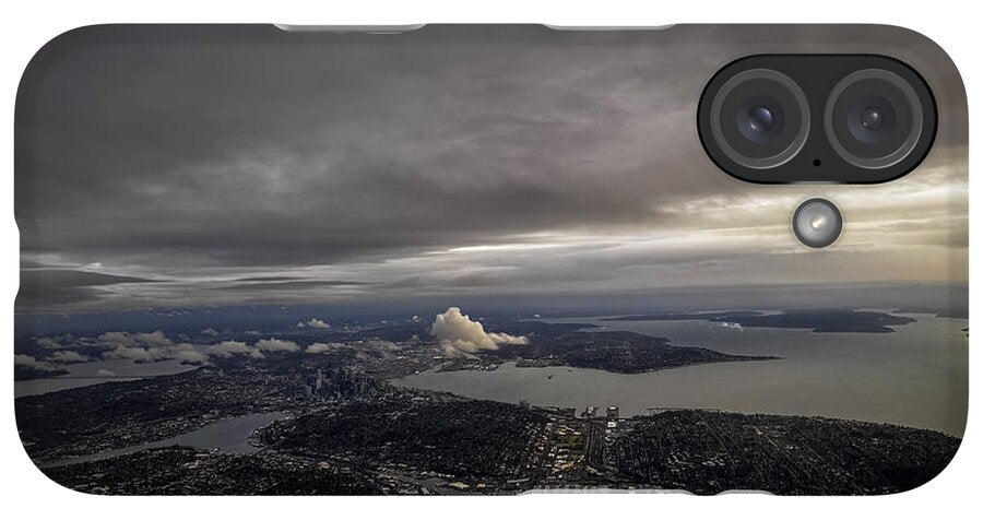 Above the city - Phone Case