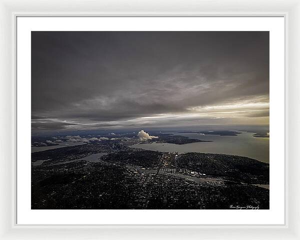 Above the city - Framed Print
