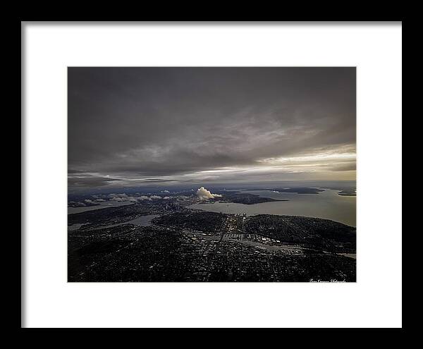 Above the city - Framed Print