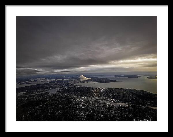 Above the city - Framed Print