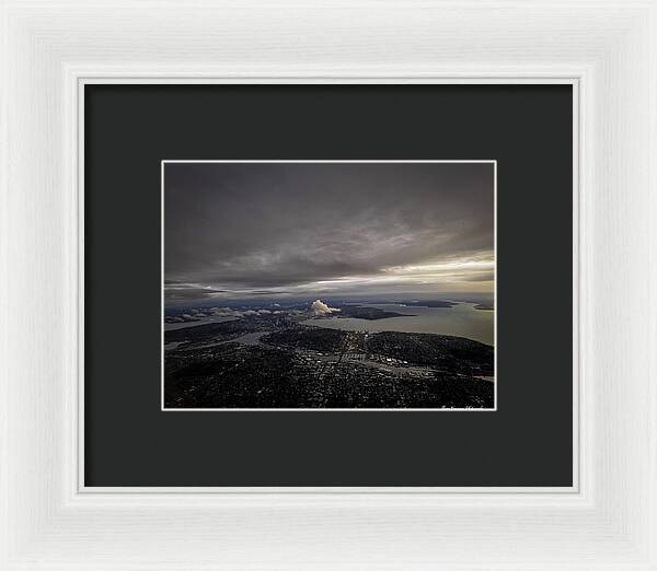 Above the city - Framed Print