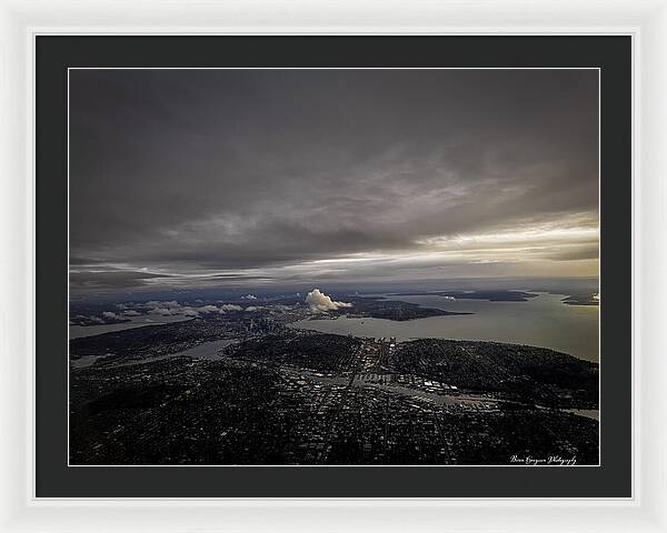 Above the city - Framed Print