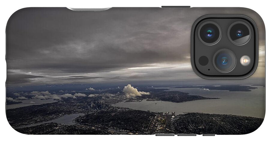 Above the city - Phone Case
