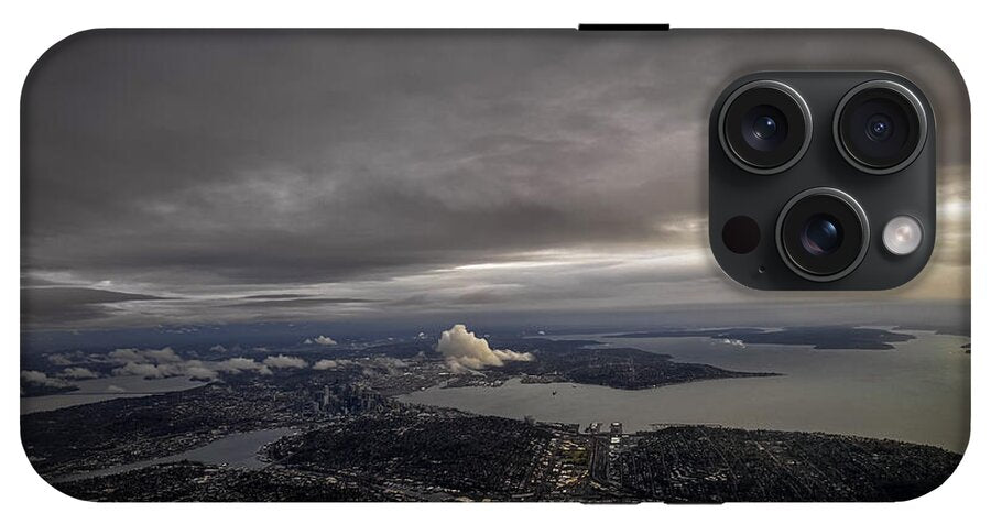 Above the city - Phone Case