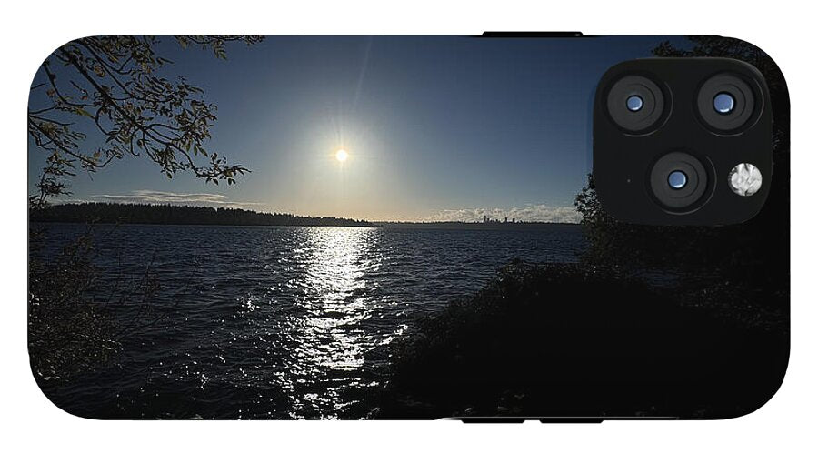As the sun sets - Phone Case
