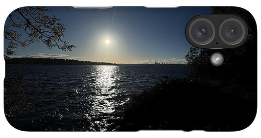 As the sun sets  - Phone Case