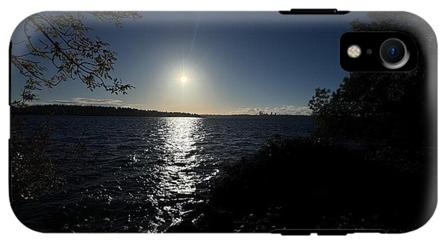 As the sun sets - Phone Case