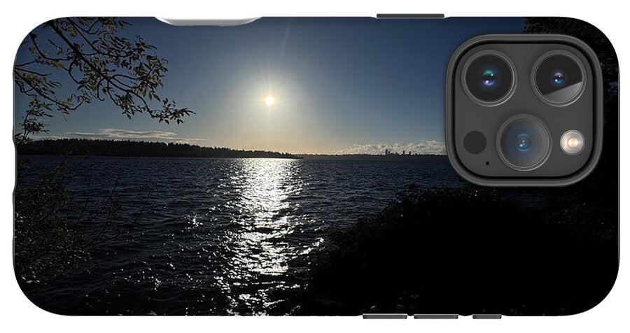 As the sun sets - Phone Case