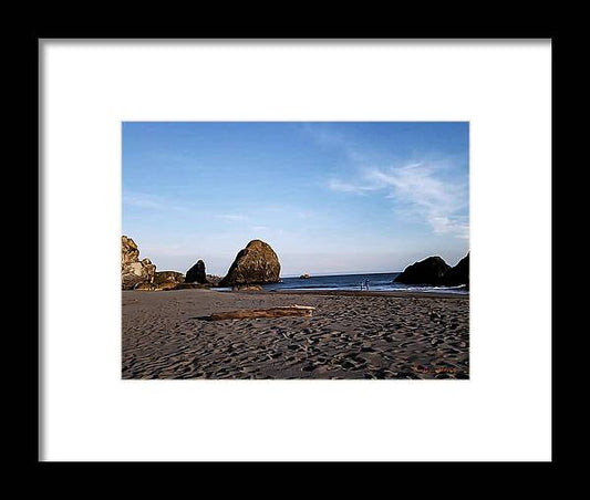 At the beach 4 - Framed Print