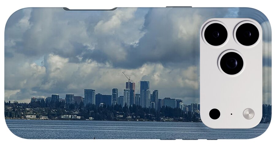 Clouds above the city - Phone Case