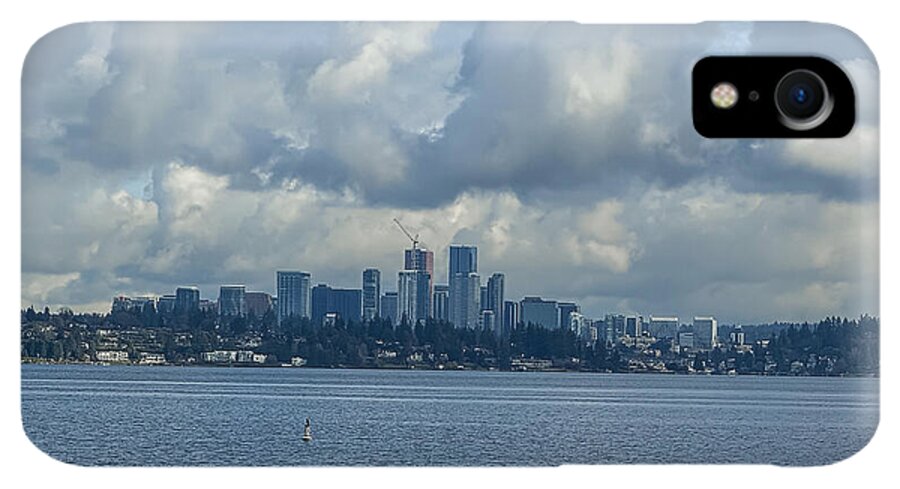 Clouds above the city - Phone Case