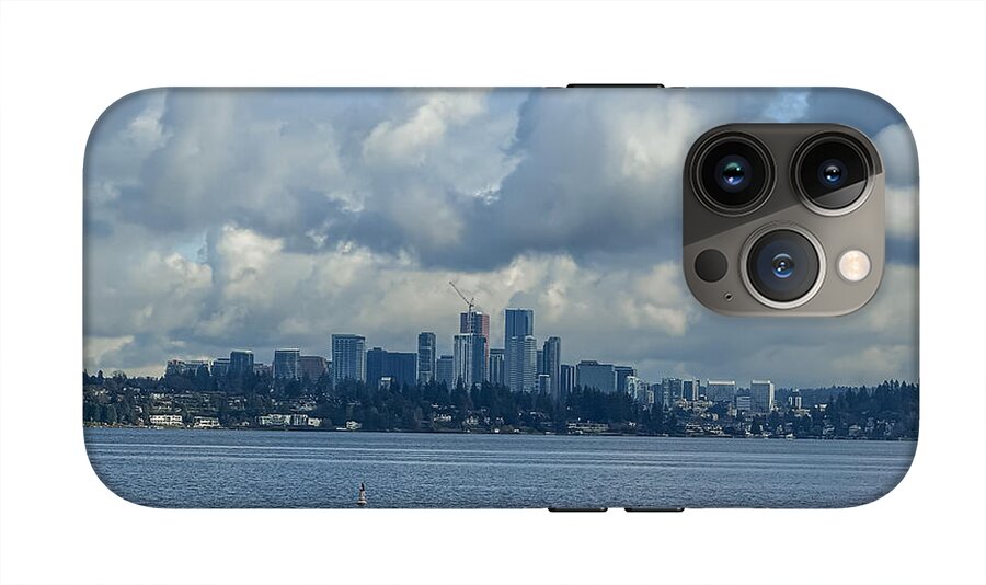 Clouds above the city - Phone Case