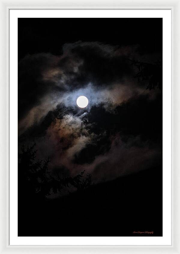 Clouds around the moon - Framed Print
