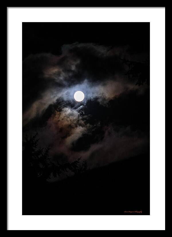 Clouds around the moon - Framed Print