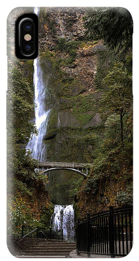Different  view Multnomah Falls - Phone Case