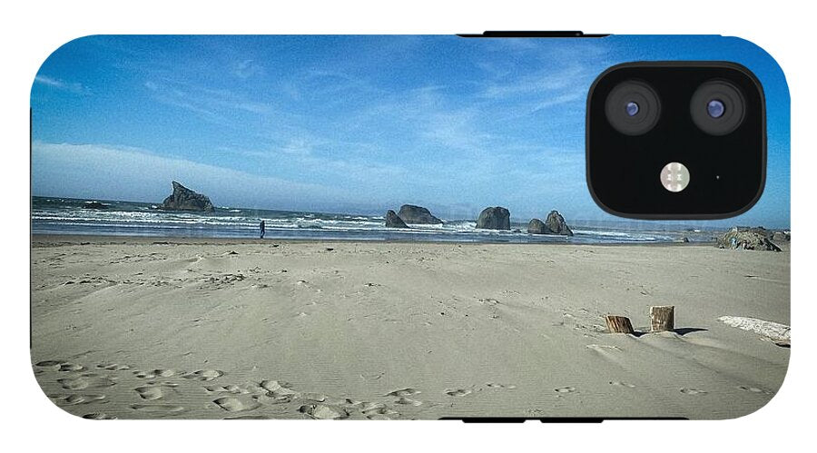 Foot prints in the sand - Phone Case