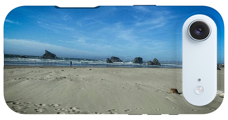 Foot prints in the sand - Phone Case