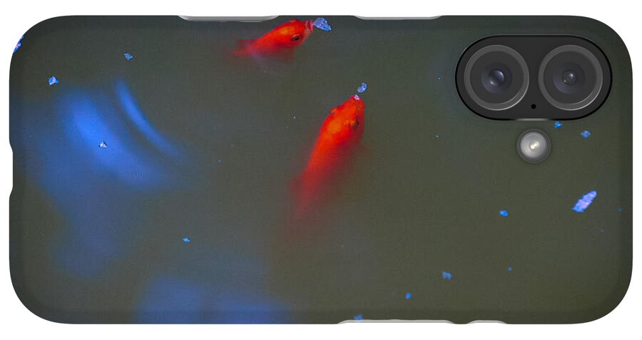 Gold fish eating - Phone Case