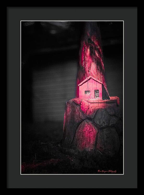 Light house pink - Framed Print