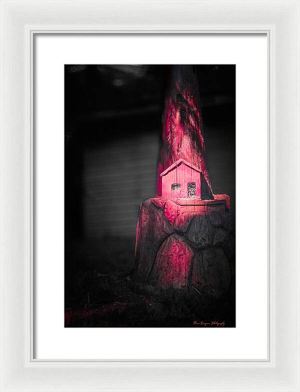 Light house pink - Framed Print