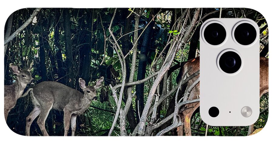 Mom and family - Phone Case