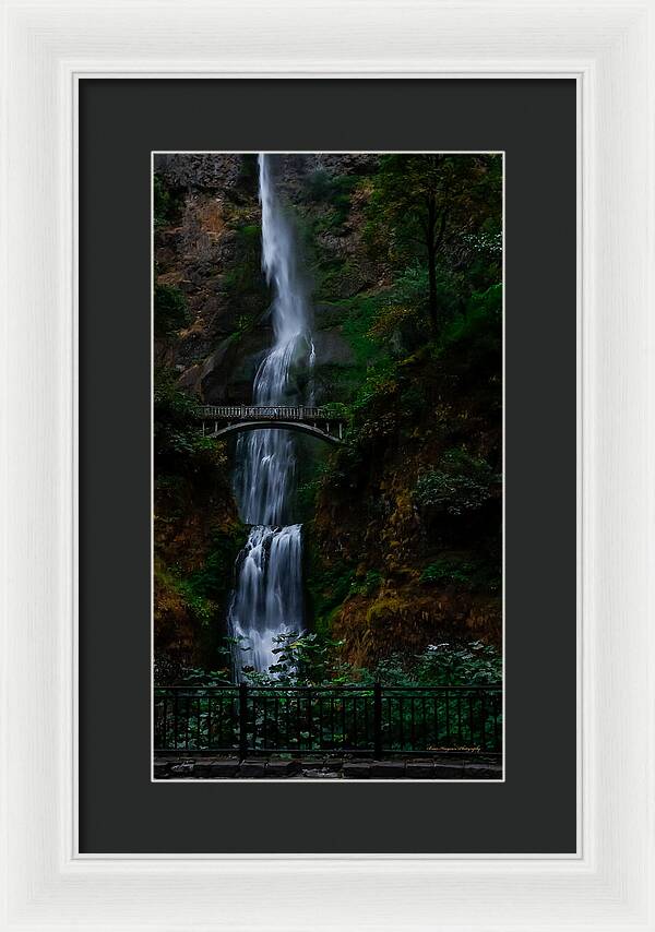 Multnomah Falls - Framed Print