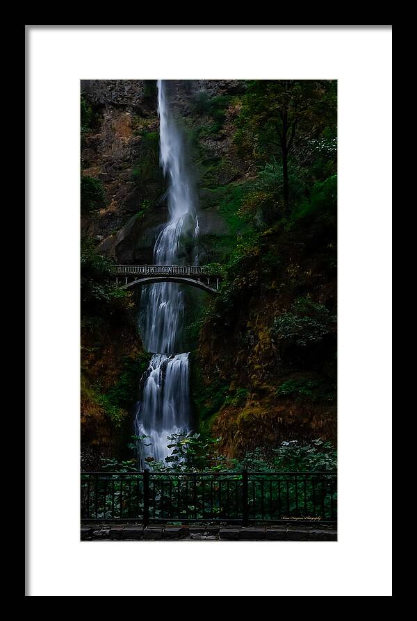 Multnomah Falls - Framed Print