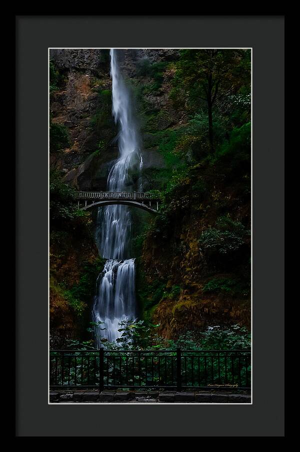 Multnomah Falls - Framed Print
