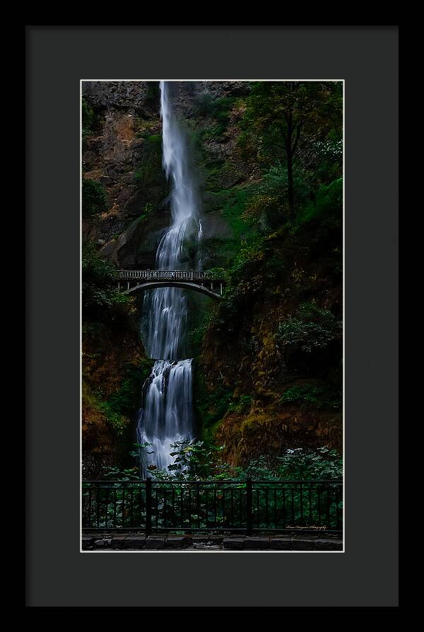 Multnomah Falls - Framed Print