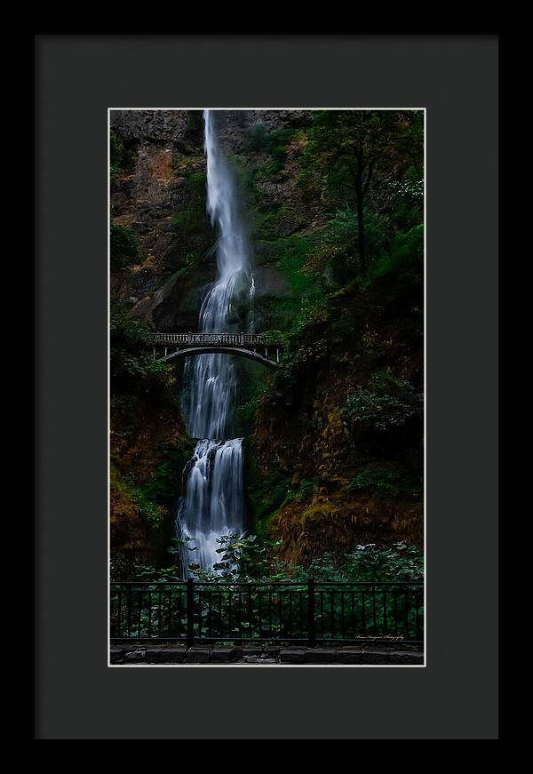Multnomah Falls - Framed Print
