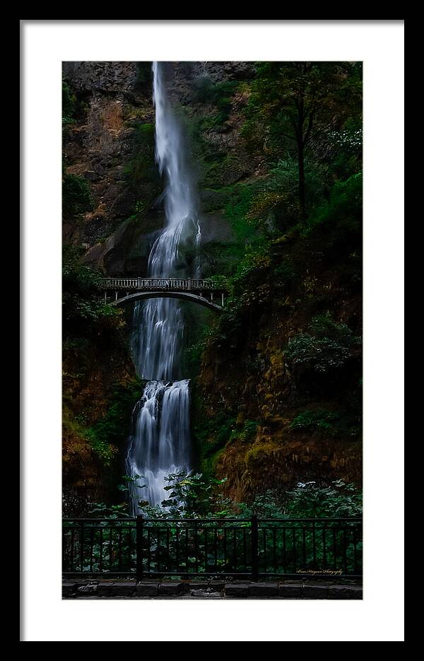 Multnomah Falls - Framed Print
