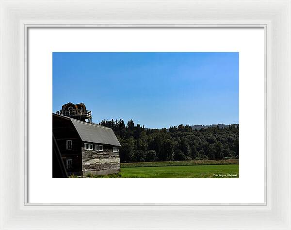 Old Barn - Framed Print