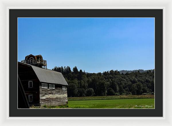 Old Barn - Framed Print
