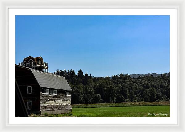 Old Barn - Framed Print