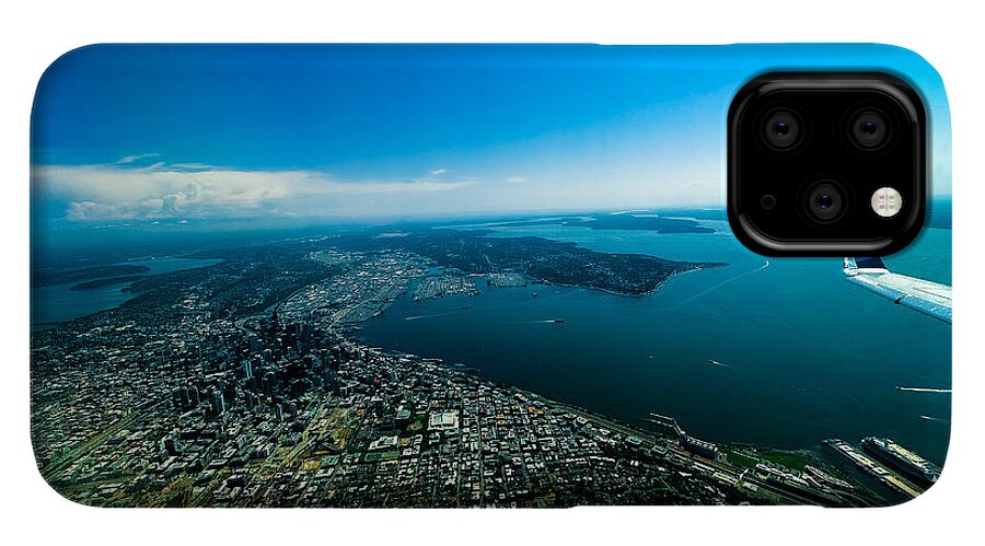 Over looking Seattle - Phone Case
