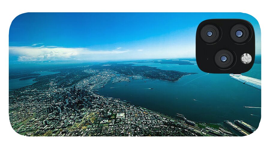 Over looking Seattle - Phone Case