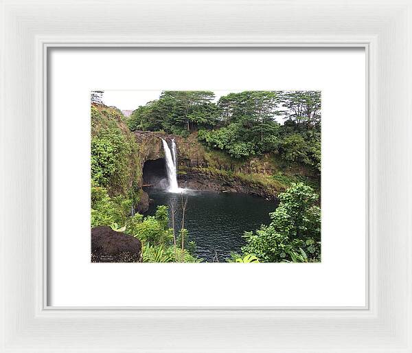 Rainbow falls HAWAII - Framed Print