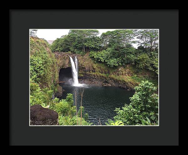 Rainbow falls HAWAII - Framed Print