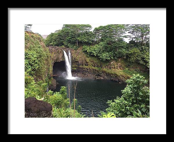 Rainbow falls HAWAII - Framed Print