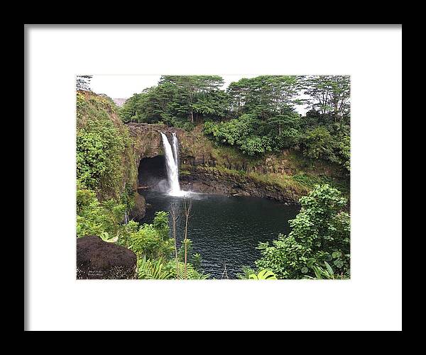 Rainbow falls HAWAII - Framed Print