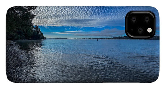 Reflection of the clouds - Phone Case