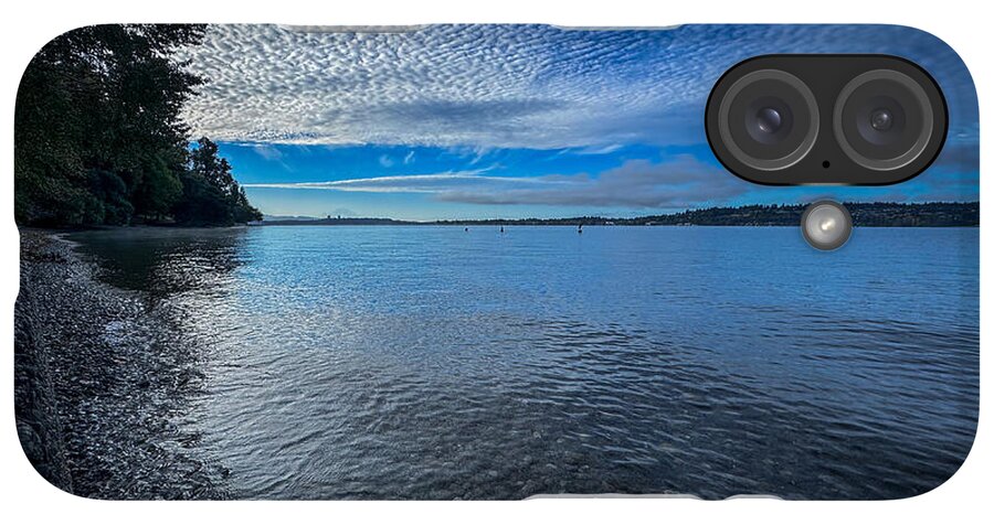 Reflection of the clouds - Phone Case