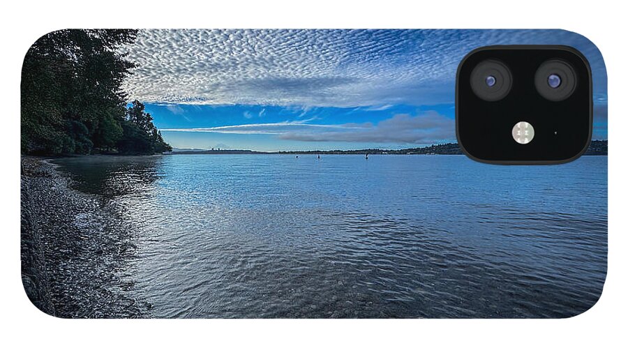 Reflection of the clouds - Phone Case