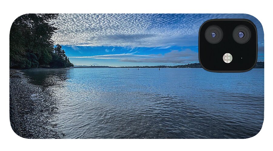 Reflection of the clouds - Phone Case