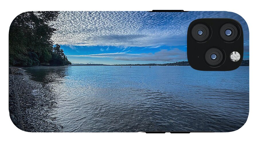 Reflection of the clouds - Phone Case