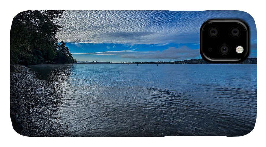 Reflection of the clouds - Phone Case